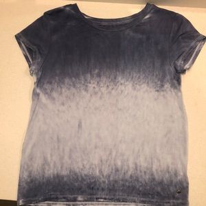 american eagle blue and white t shirt
